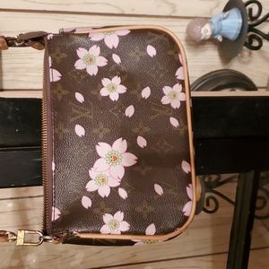 Vintage  Louis Vuitton crossbody purse